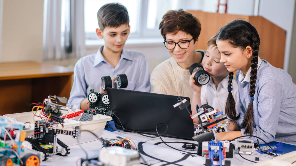 Intro to Electronic Circuits and Soldering